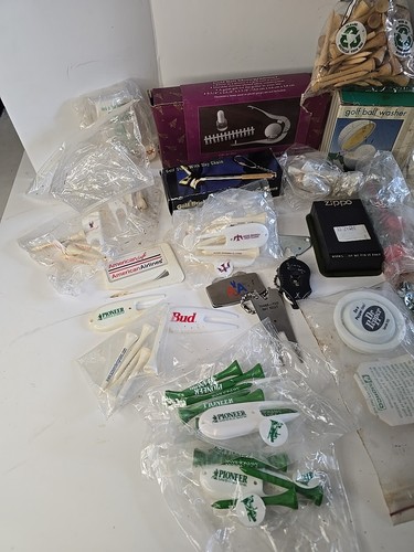 Lot Of VTG Golf Accessories Divot Repair Tools Markers Washer Glove AA Zippo Peg - Picture 4 of 17