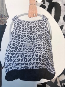 Itzy Ritzy Cozy Happens Muslin Infant Car Seat Canopy With Hugs Kissed Xoxo Ebay
