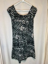 Forever 21 Plus Animal Print Dress Womens Mini Dress Size 2X Peekaboo Back