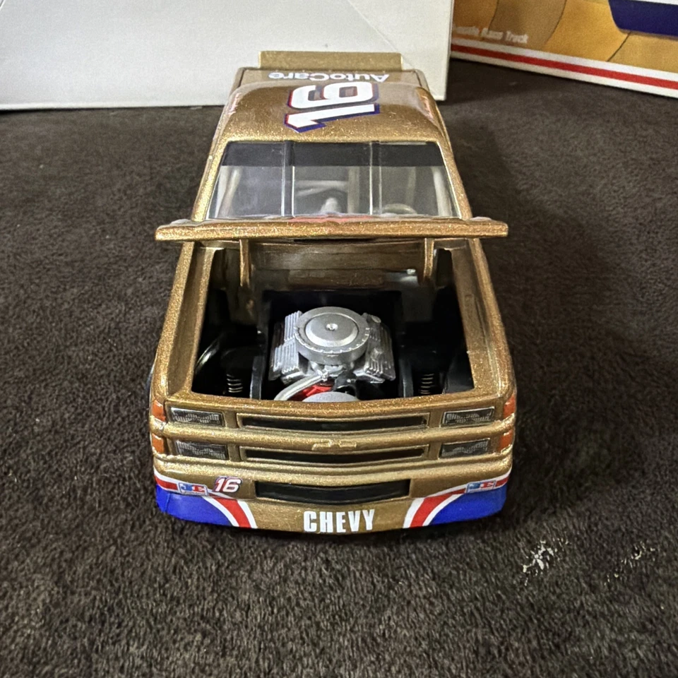 ACTION RACE NASCAR ГРУЗОВИК СЕРИИ #16 РОН HORNADAY JR NAPA CHEVY TRUCK ЗОЛОТО 1997 - Изображение 3 из 4