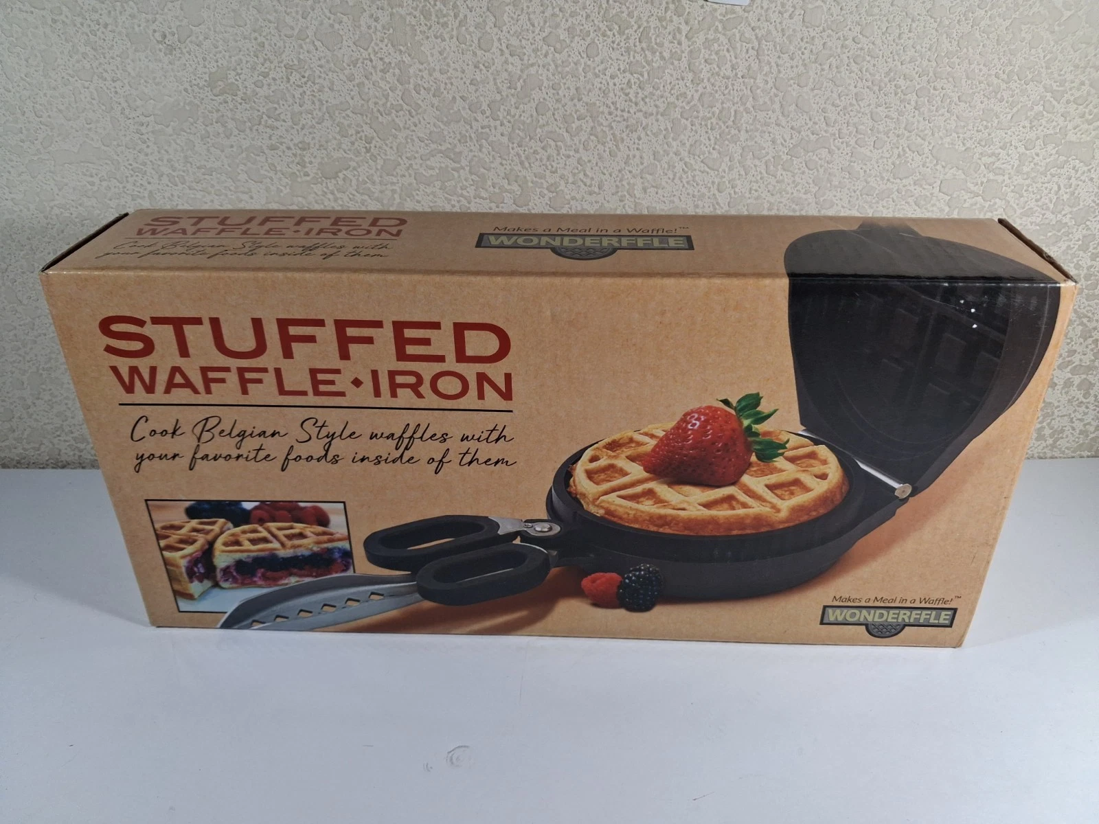New! Wonderffle Stuffed Waffle Iron Belgian Waffle Maker Dual Nonstick Pans
Opens in a new window or