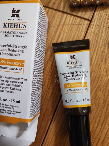 Concentrado reductor Kiehl’s Powerful Strength Line 12,5 % vitamina C, 15 ml - Imagen 4 de 4