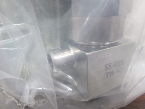 Nupro, SS-4BK-TW-1C, 1/4" Butt End Bellows Sealed Valve, New - Picture 4 of 6