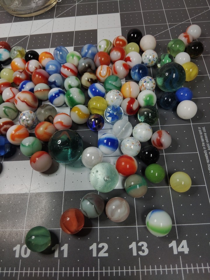 130 Lot~Vintage Random Marbles In A Clear Ball Jar Attic Found Marbles ...