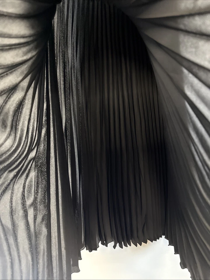 Vintage Pleated Skirt Black Chiffon Elasticated Waist Long Unlined Flared UK 12 - Image 3 of 4