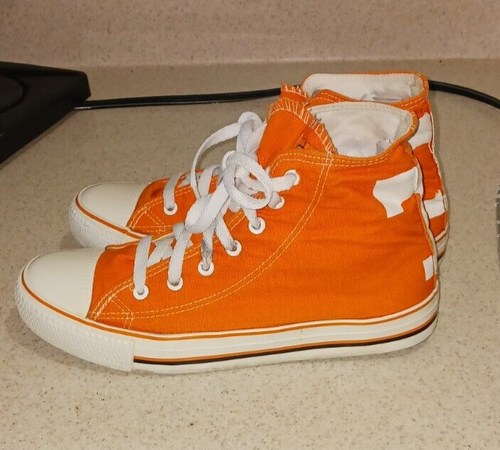 UNIVERSITY TENNESSEE VOLUNTEERS MEN'S SHOES size 9 BIG LOGO HIGH TOP CHUCK STYLE - Picture 3 of 6