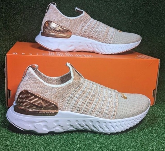 Shop Nike 2020-21FW Nike React Phantom Run Flyknit 2 Premium (CZ4830-001)  by brand-ballet | BUYMA