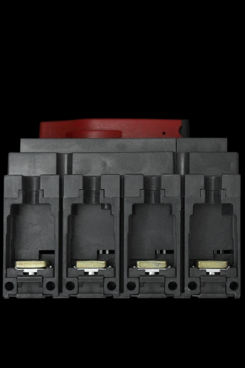 C72TV Unità base Type A - ingresso Powerlock 400A, interruttore principale MCCB 4 poli 400A C72TV Unità base Type A - ingresso Powerlock 400A, interruttore principale MCCB 4 poli 400A