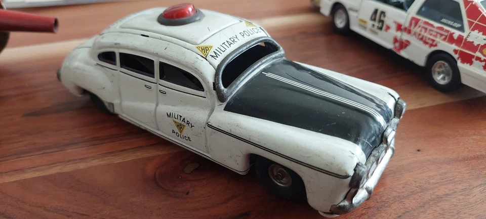 Blechspielzeug Modellauto Konvolut Tippco Bburago Huki MF China Polizei Audi - Bild 4 von 4