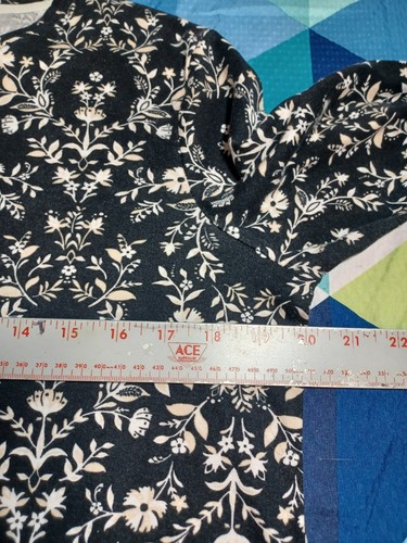 Croft & Barrow The Classic Tee Top Shirt Size L Long Sleeve Floral - Picture 3 of 7