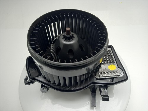 MERCEDES C CLASS A/C Heater Blower Motor Fan 2000-2008  A2038202614 