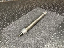 SMC CM2E32-200Z Air Cylinder 32mm Bore 200mm Stroke