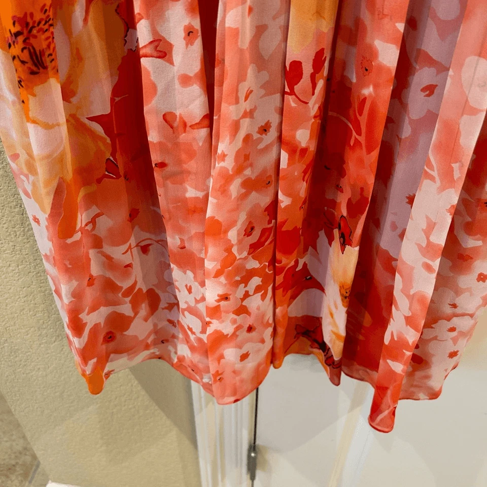 Adrianna Papell women’s short sleeve floral dress size 6 - Image 3 of 4