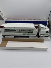 Hess Toy Truck And Racers 1997