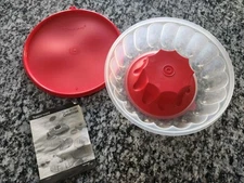 TUPPERWARE GELAROSCA/RED- CLEAR