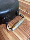 Lodge Rare Signature Series Stainless Handle Cast Iron Sits Flat — photo 9