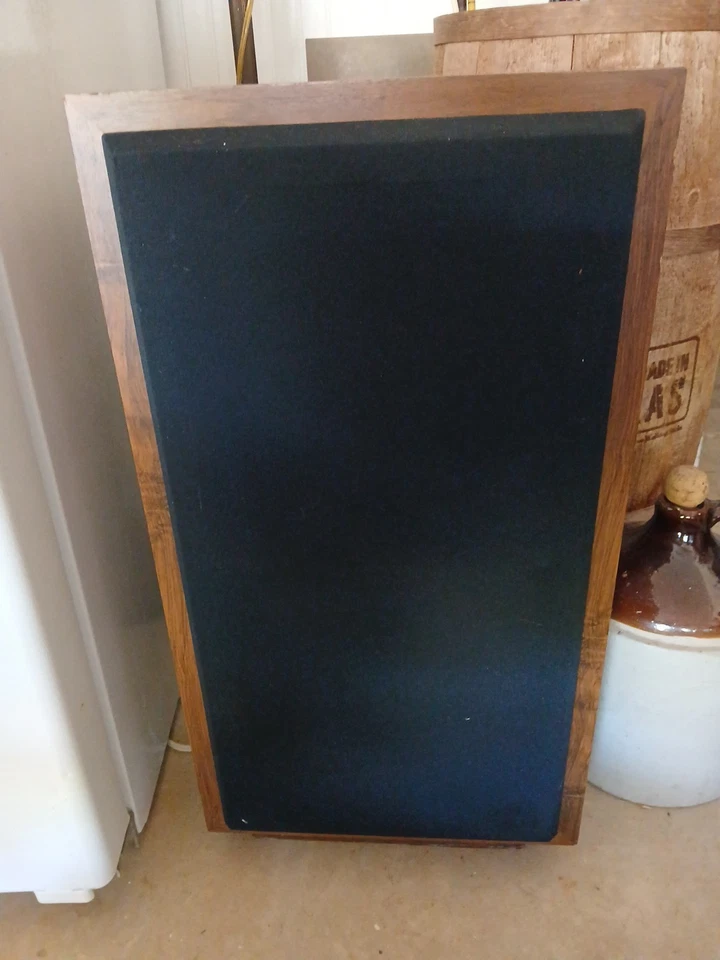 Altavoces vintage CERWIN VEGA D-3 Foto 2 de 4