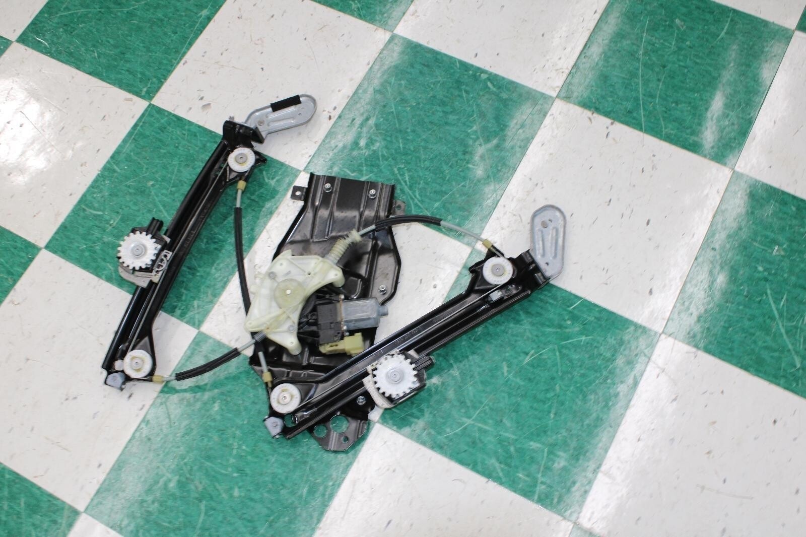 Maserati Ghibli 2014-2021 Rear Left Power window motor