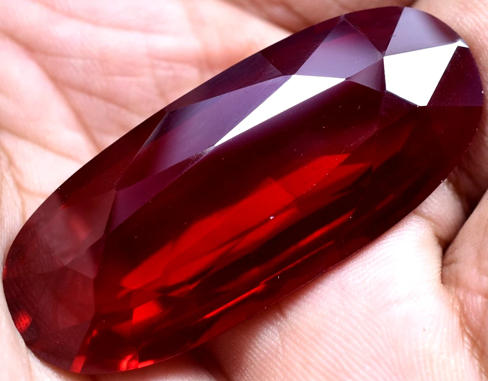 Natural 96.40 Ct Blood Red Ruby Mozambique GGL Certified Loose Gemstone - Image 2 of 4