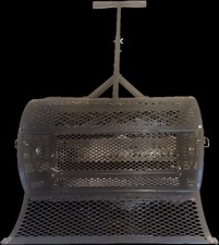 Garden Compost & Soil Spreader/ Roller