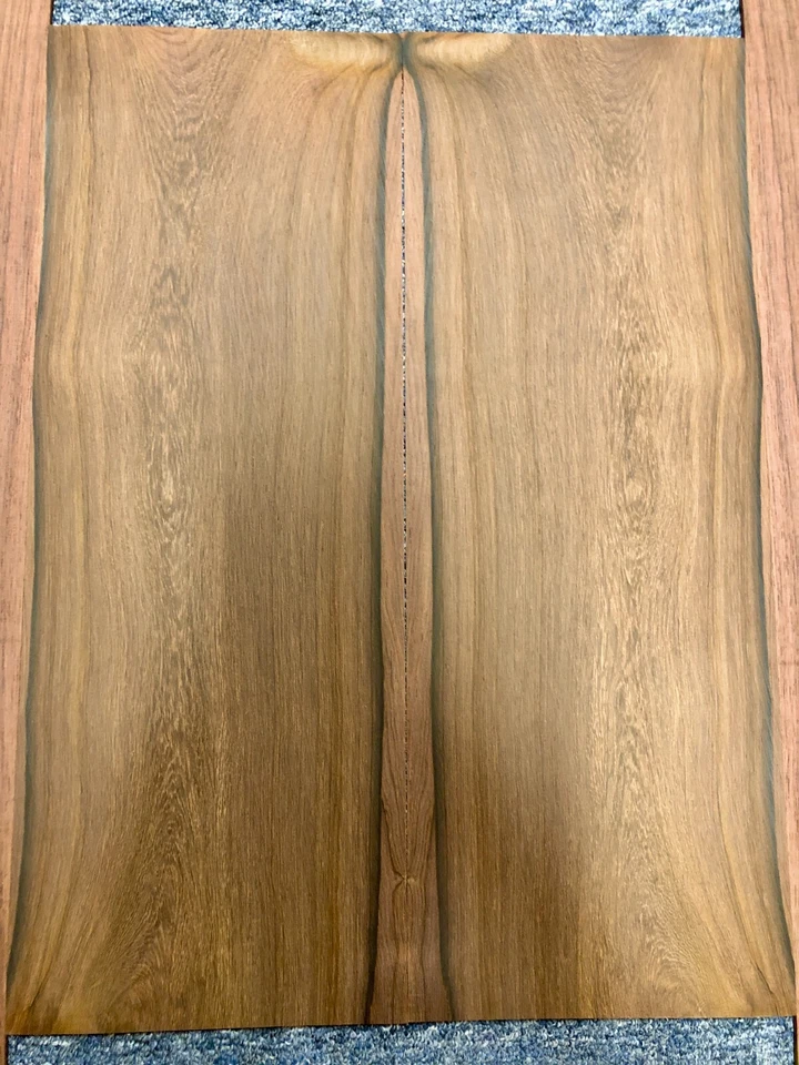 Juego trasero y lateral de palo de rosa de Madagascar OM / tamaño clásico, hermoso color. Foto 4 de 4