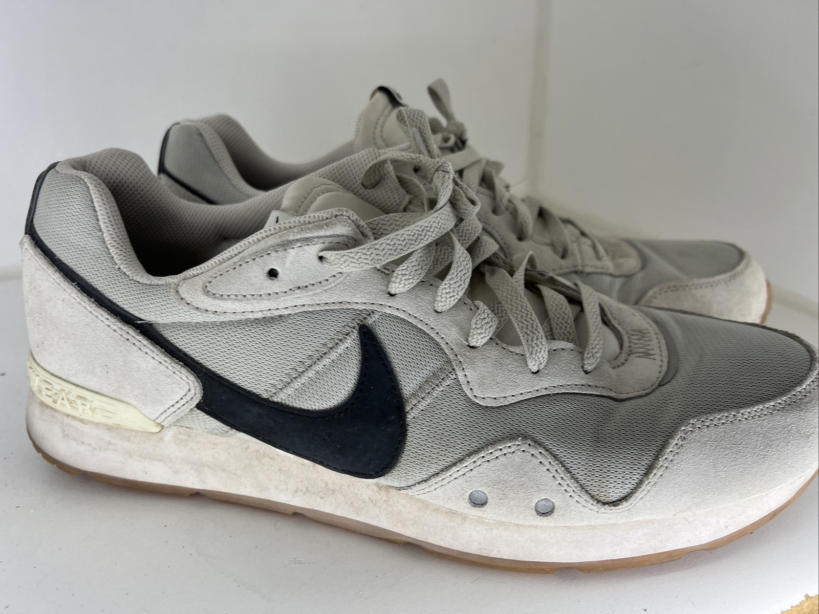 Nike Mens Venture Runner CK2944011 White Casual Shoe… Gem