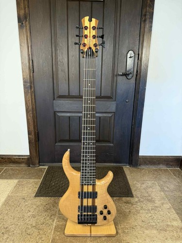 Tobias Toby Pro 6 String Bass Flame Maple