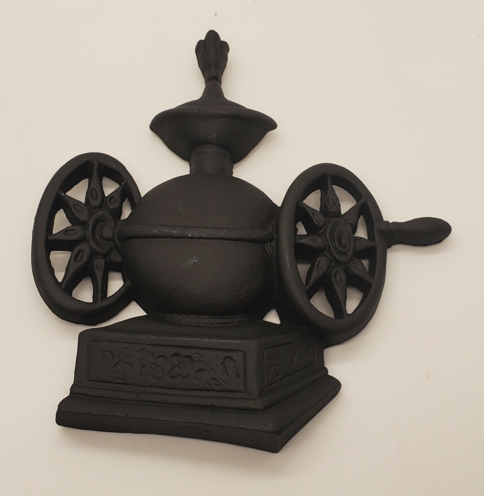 4 Pc Sexton Cast Iron Wall Hangings Kitchen Deco eBay