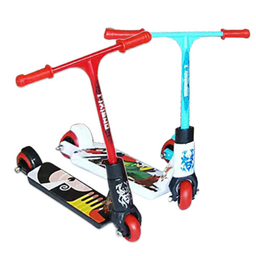 1pc Mini Finger Scooter Finger Scooter Toy Two Wheels Scooter Toy for Kids Gift