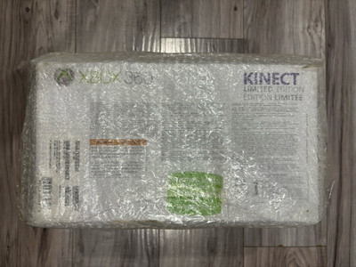 Microsoft Xbox 360 320GB Kinect Star Wars Limited Edition (NTSC-U