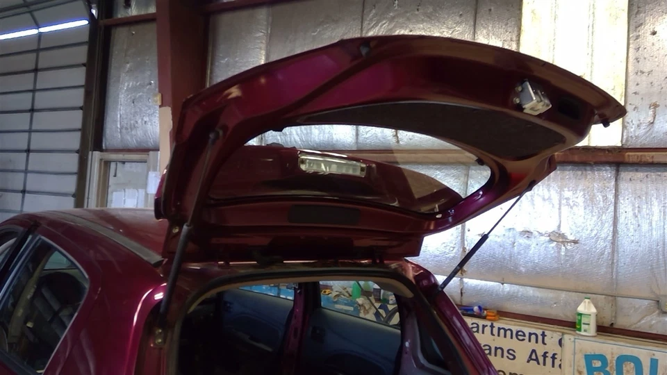 2017 17 Mitsubishi Mirage Trunk Lid Liftgate Tailgate Hatchback Maroon 113231 - Image 4 of 4