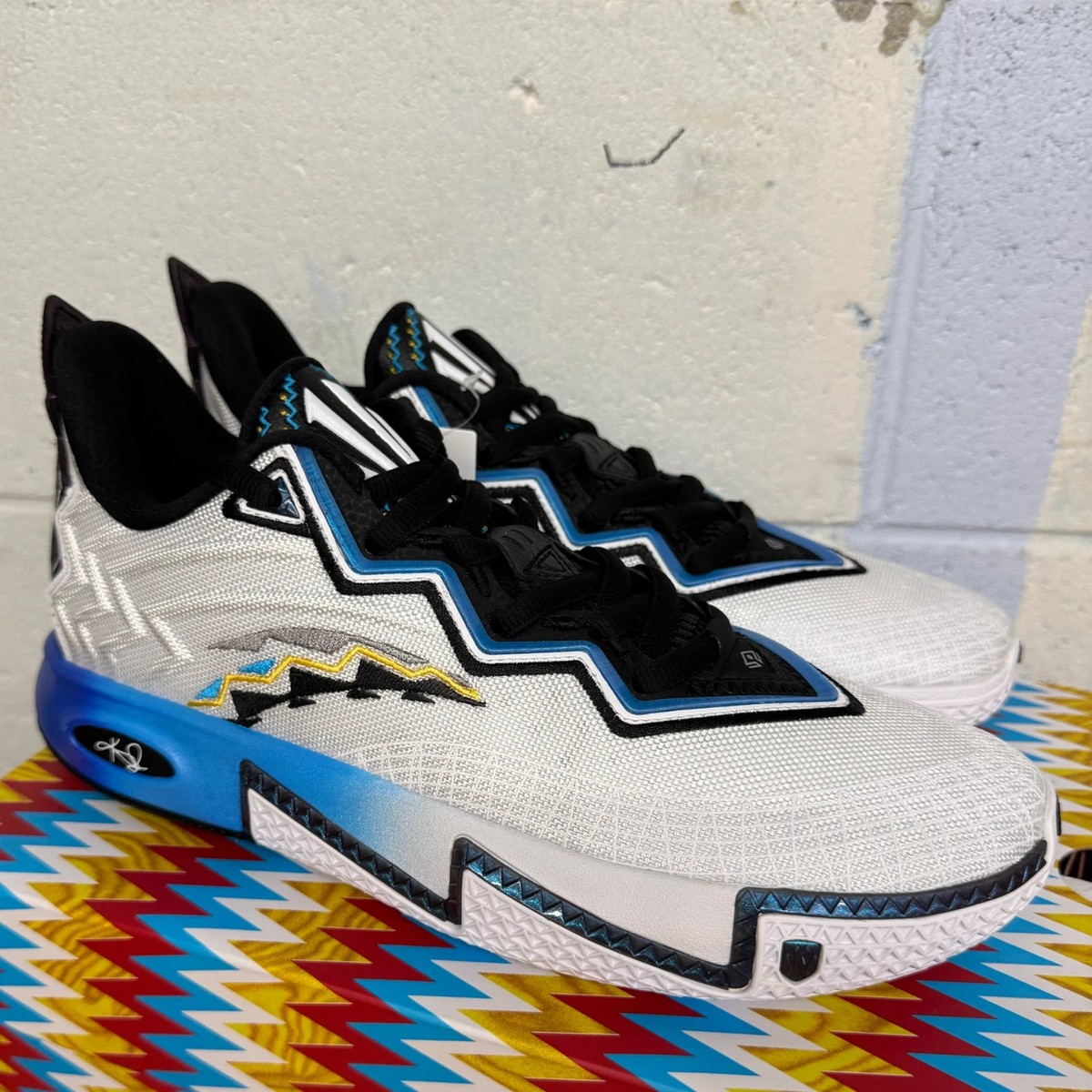 Anta Kai 2 Dallas Blue White Retro Basketball Sneakers