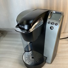 Keurig B70 Platinum, Gourmet Single-Cup Home Brewing System. 