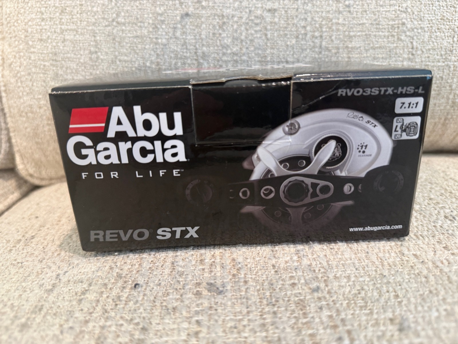 Abu Garcia Revo STX Low Profile Baitcast Fishing Reel Model 