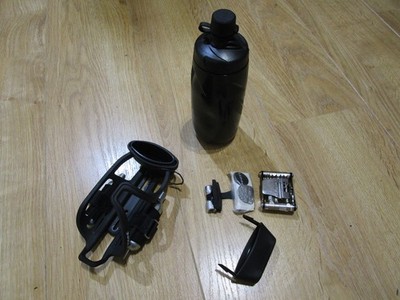 LEZYNE MTB Flaschenhalter mit Werkzeugaufbewahrung Multitool TUBELESS FLOW STORAGE LOADED