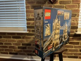 LEGO Creator Expert London Tower Bridge (10214) New Sealed Retired