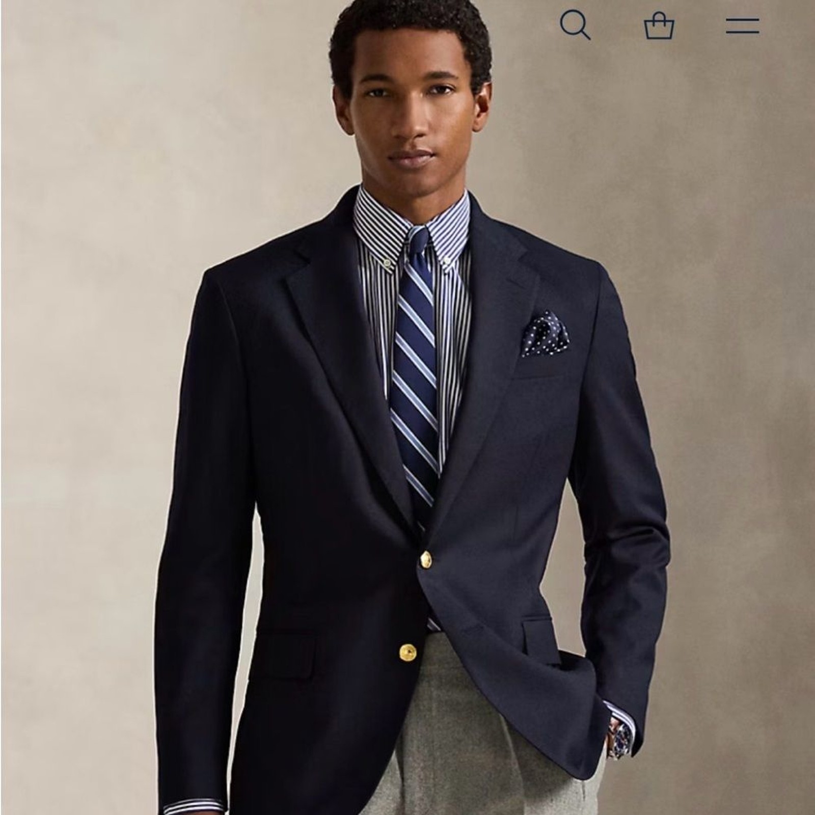 Ralph Lauren The Iconic Doeskin Two-Button Navy Blazer with Gold Buttons 42L - second product detail image