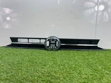 VOLKSWAGEN POLO MK6 2018–2021 GENUINE FRONT UPPER RADIATOR GRILLE P/N 2GS853651A