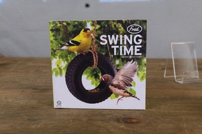 Fred Swing Time Ceramic Bird Feeder Hanging Tire Swing Outdoor Garden Decor
