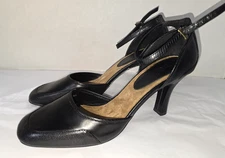 CATO Womens Black d'Orsay Style Closed Toe Ankle Straps Lizard Embossed Sz 9