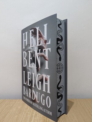 First Edition - Hell Bent by Leigh Bardugo - Sprayed Edge - Neu