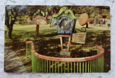 vintage Postcard Hickory Dickory Dock Children's Fairyland Oakland CA 