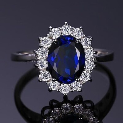 4.25Ct Natürlich Oval Lila Tansanit & Diamant Halo Solitaire Ring 14k Weiss Gold