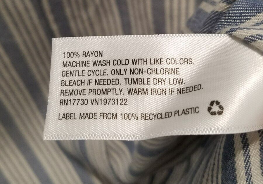 UNIVERSAL THREAD GOODS CO. BUTTON DOWN BLOUSE BLU… - image 6