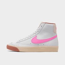 NIB GS 5.5Y/ Women 7 Nike Blazer Mid '77 Sneaker DZ2900 100 White/Guava Ice