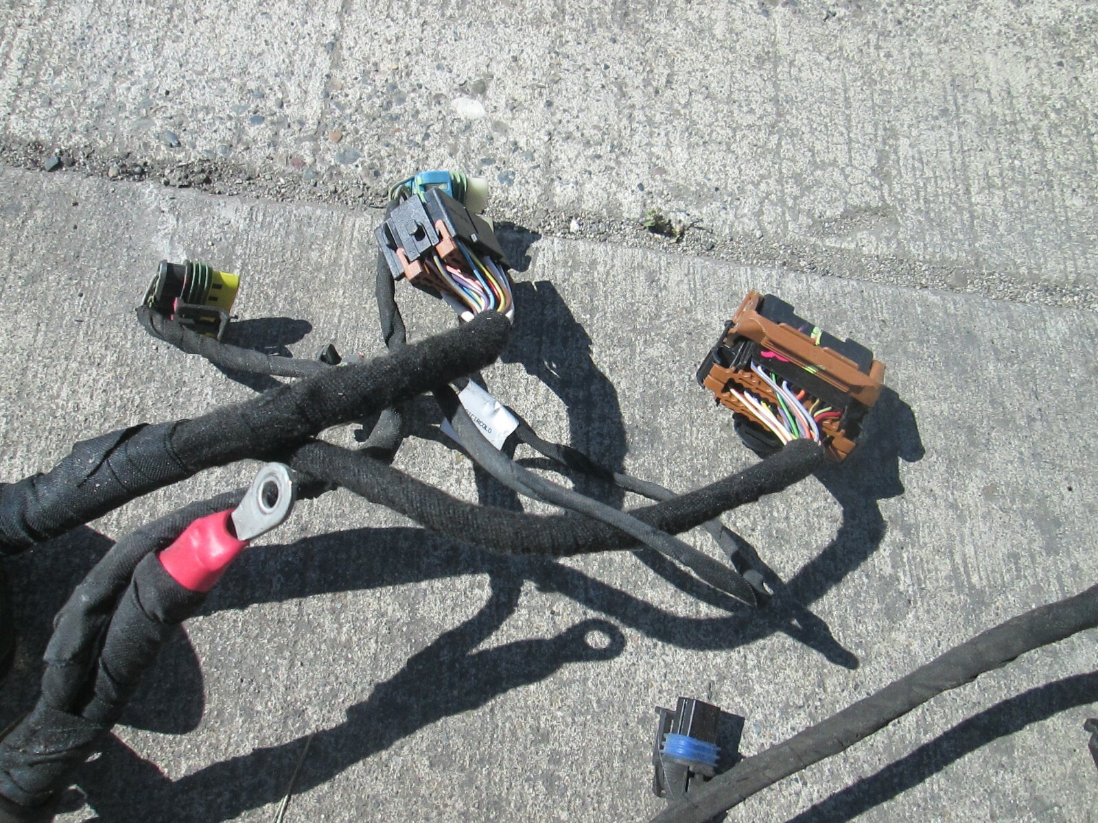   Maserati Quattroporte 05 - Front Engine Bay Cable - Harness 