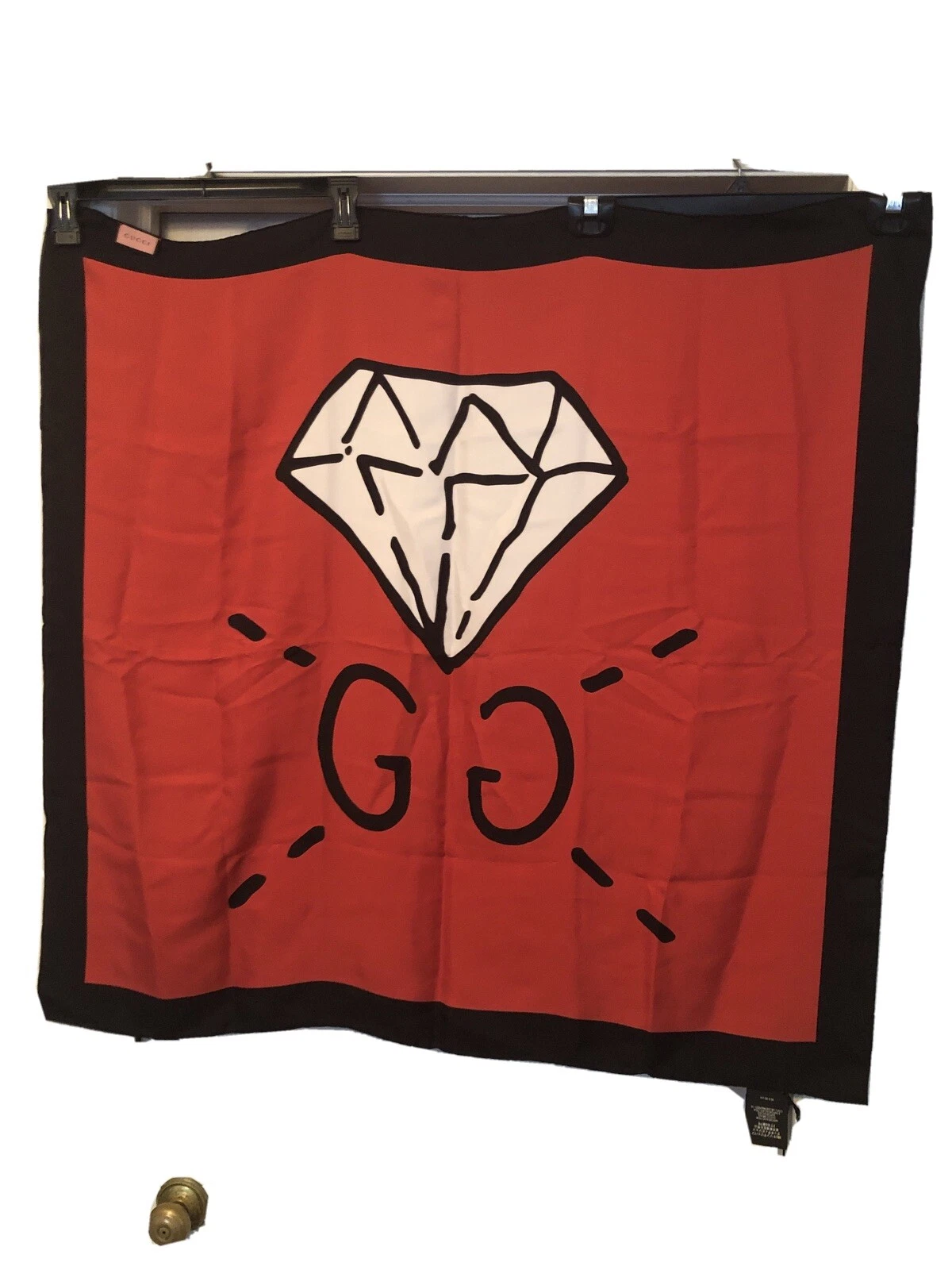 Écharpe GUCCI GHOST étole soie 100 % problème imprimé diamant rouge femmes authentique