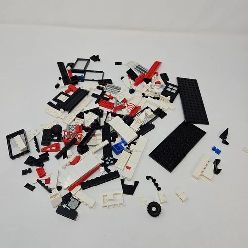 Vintage 1986 LEGO 6386: Town: Police Command Base BULK PIECE LOT INCOMPLETE