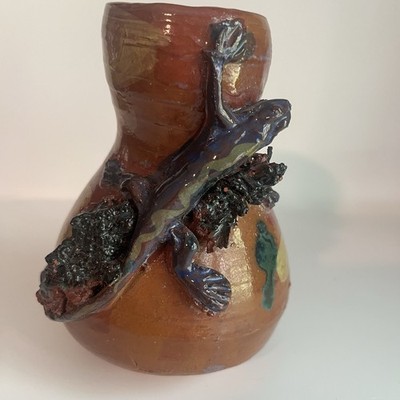 Studio Art Pottery Lizard Salamander Vase NC 2000 Leaf Impressions Signed 6''