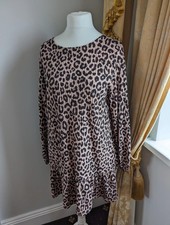 Leopard print Boohoo autumn dress 18 with long sleeves